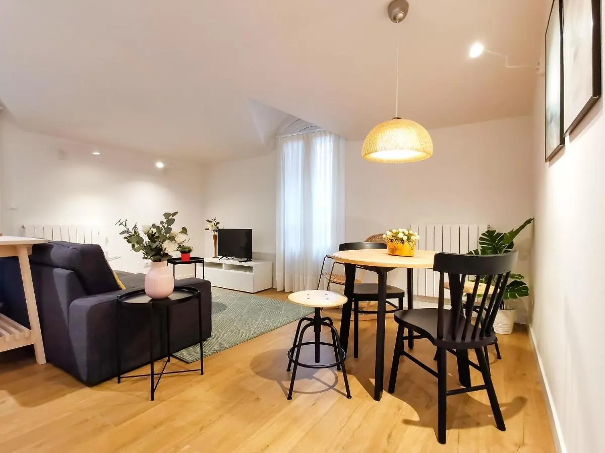 Zarautz Bella Suite By Aston Rentals location